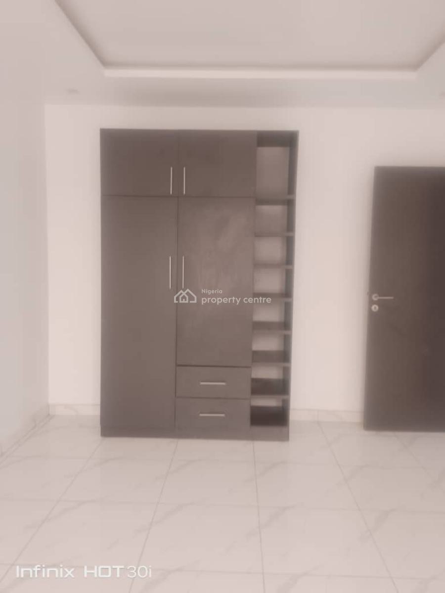 Luxury Standard Ensuit 2 Bedroom Apt Acs/ Elevator/ Pool & More, in a Access Controlled Est Close to Coastal Road, Ikate Elegushi, Lekki, Lagos, Flat / Apartment for Sale