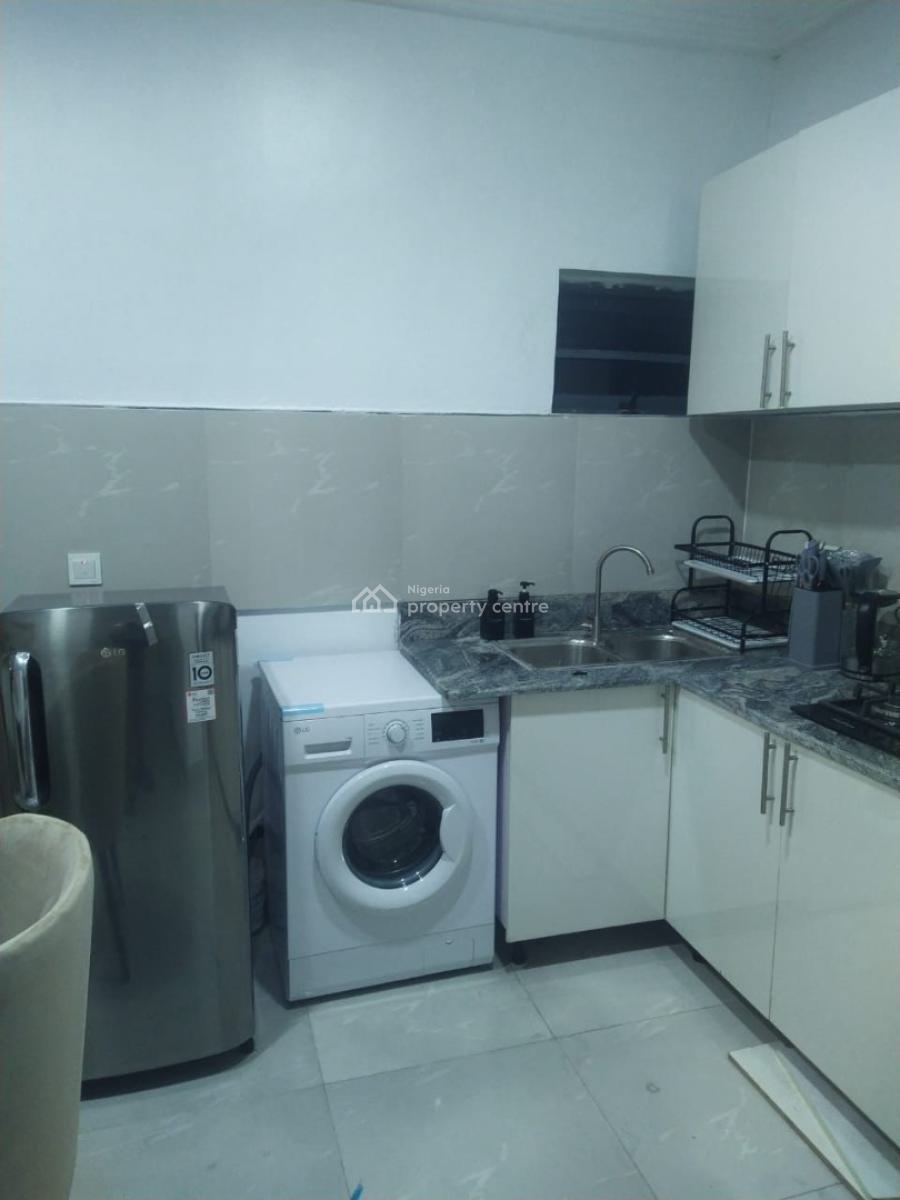 Beautifully Built 3 Bedroom Upper Floor Flat, Megamound Estate, Ikota, Lekki, Lagos, Flat / Apartment for Sale