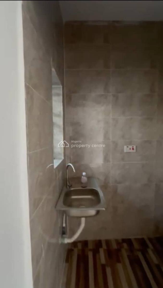 Lovely Sweet Room Self Contain, Yaba, Lagos, Self Contain (single Rooms) for Rent