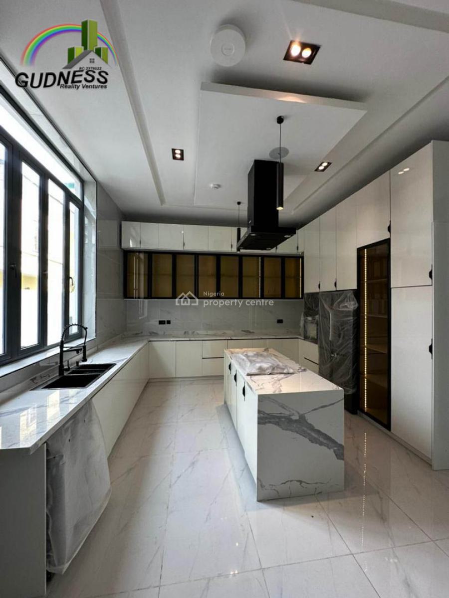5 Bedroom Fully Detached Duplex, Chevron, Lekki, Lagos, Flat / Apartment for Sale