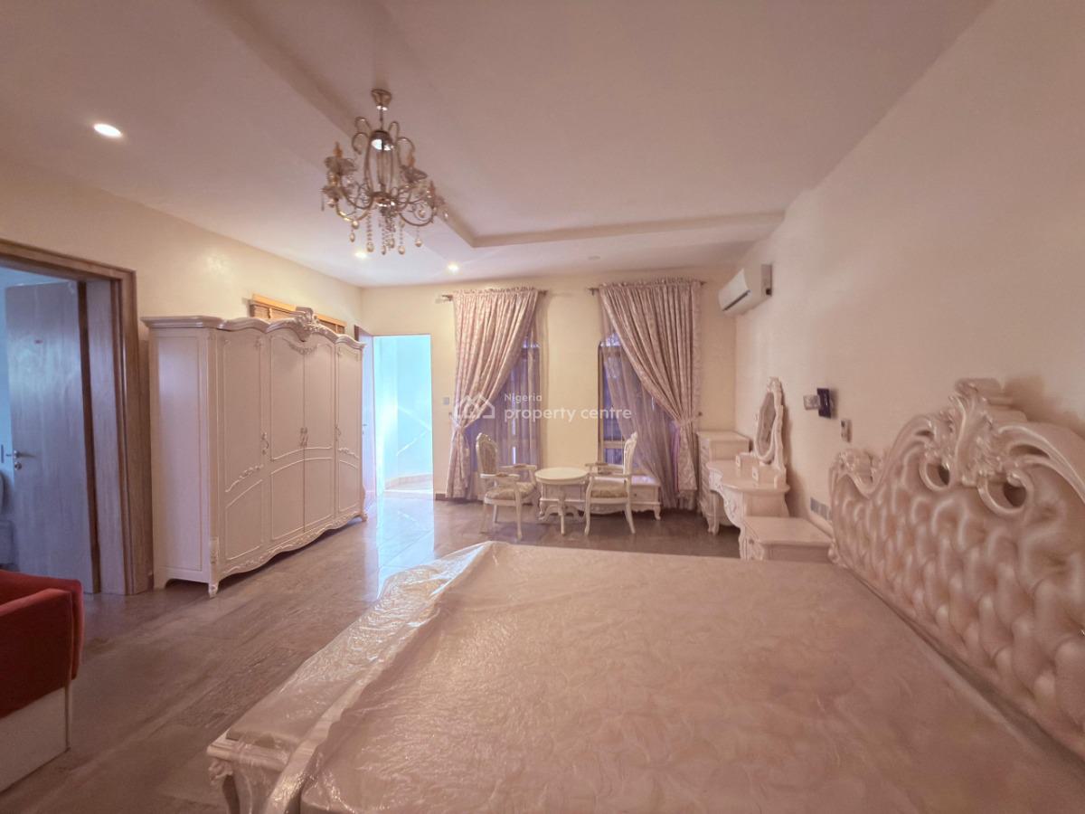 Exquisitely Built 8-bedroom Mansion, Guzape District, Abuja, House for Sale