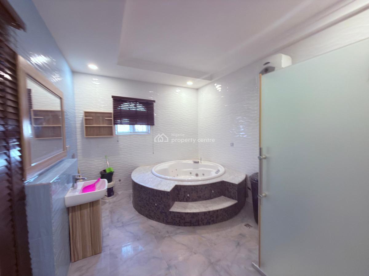 Exquisitely Built 8-bedroom Mansion, Guzape District, Abuja, House for Sale