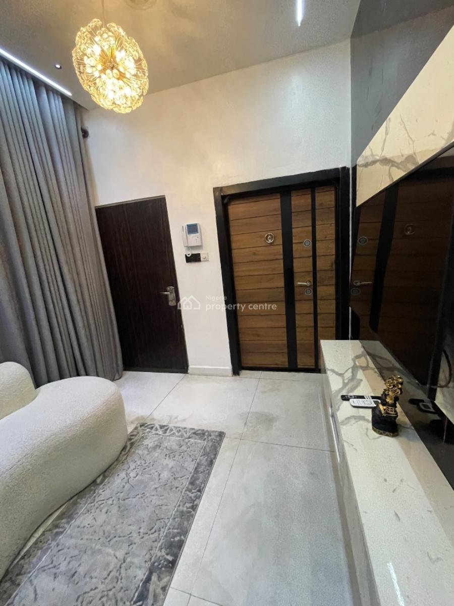 Luxury  Furnished 6 Bedroom Fully Detached Duplex with Pool and Bq, Port Harcourt, Rivers, Detached Duplex for Sale
