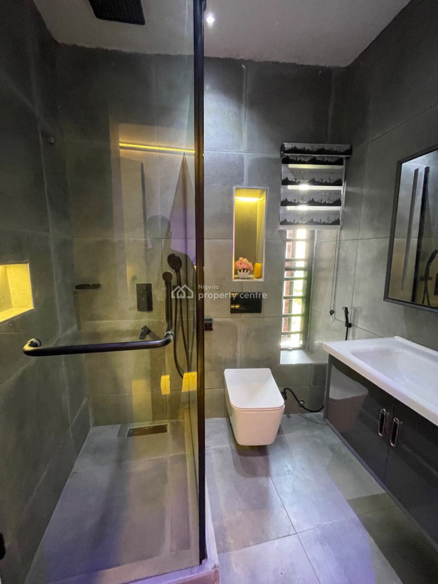 Luxury  Furnished 6 Bedroom Fully Detached Duplex with Pool and Bq, Port Harcourt, Rivers, Detached Duplex for Sale