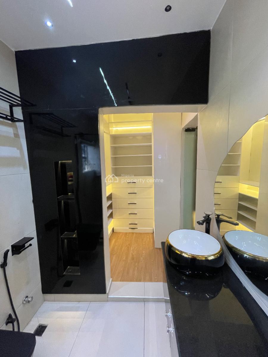 Luxury  Furnished 6 Bedroom Fully Detached Duplex with Pool and Bq, Port Harcourt, Rivers, Detached Duplex for Sale