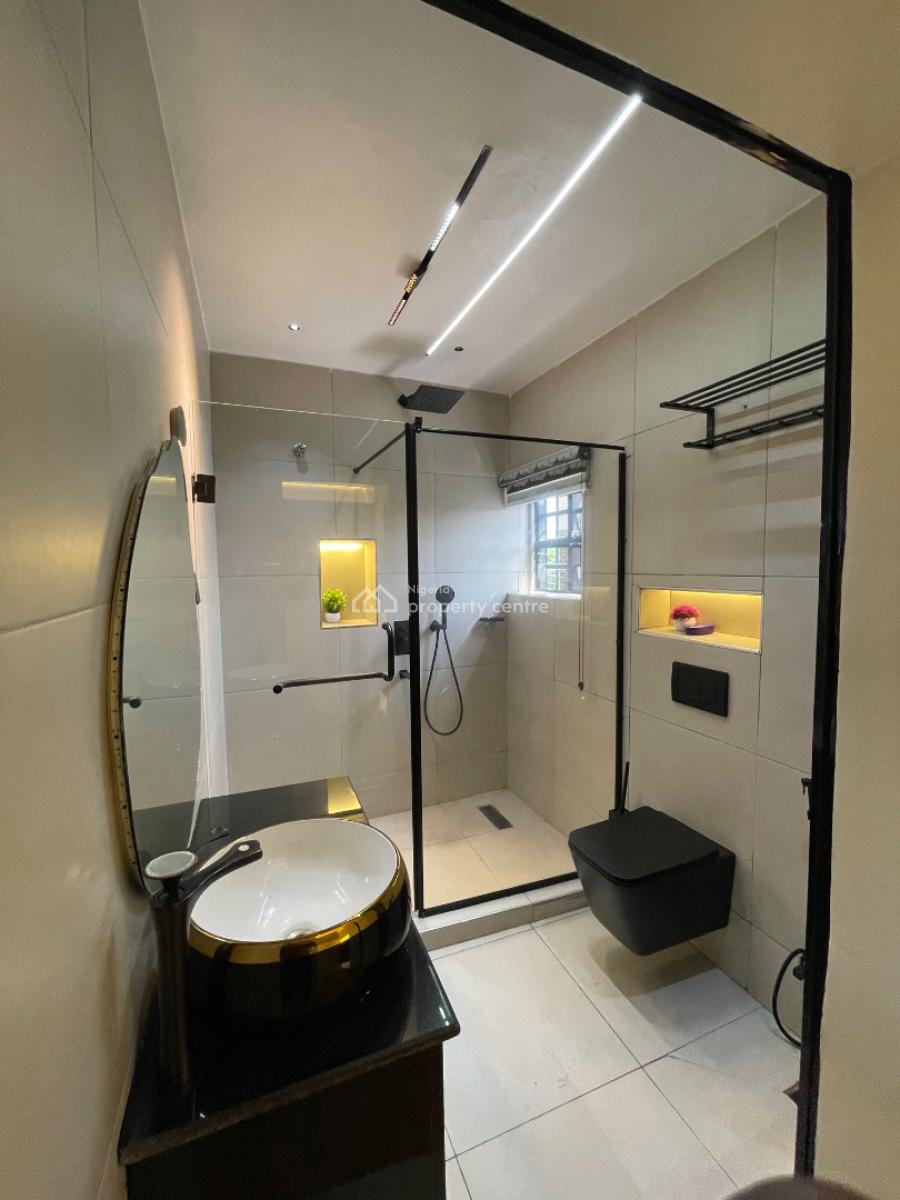 Luxury  Furnished 6 Bedroom Fully Detached Duplex with Pool and Bq, Port Harcourt, Rivers, Detached Duplex for Sale