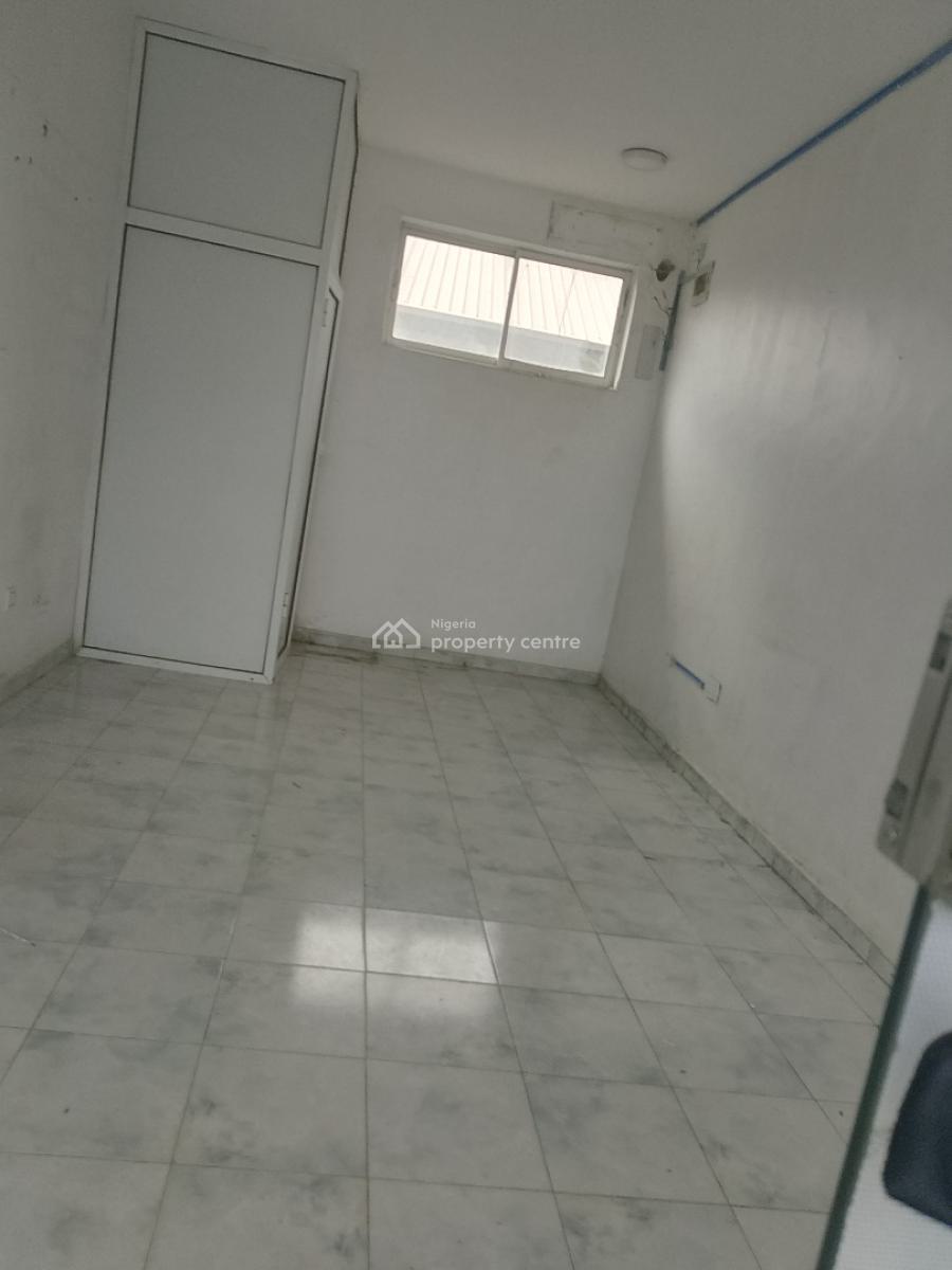 Shop, Igbo Efon, Lekki, Lagos, Shop for Rent