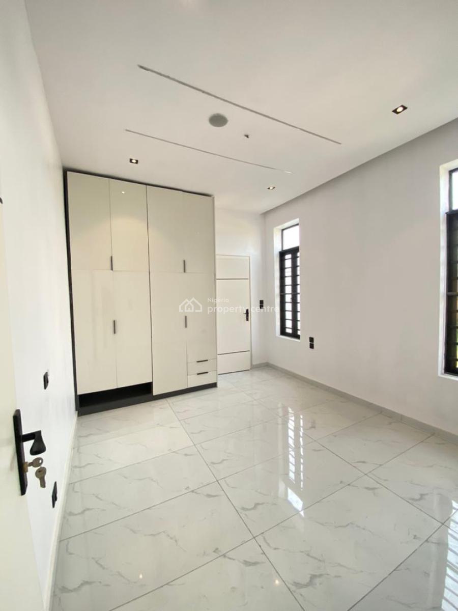 5 Bedroom, Vgc, Lekki, Lagos, Detached Duplex for Sale
