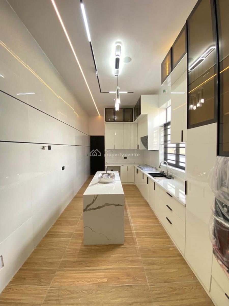 5 Bedroom, Vgc, Lekki, Lagos, Detached Duplex for Sale