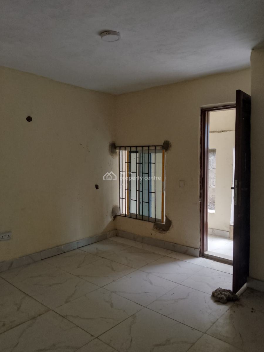 Newly Built Room and Parlour, Ilaje Mobile Road, Ajah, Lagos, Mini Flat (room and Parlour) for Rent