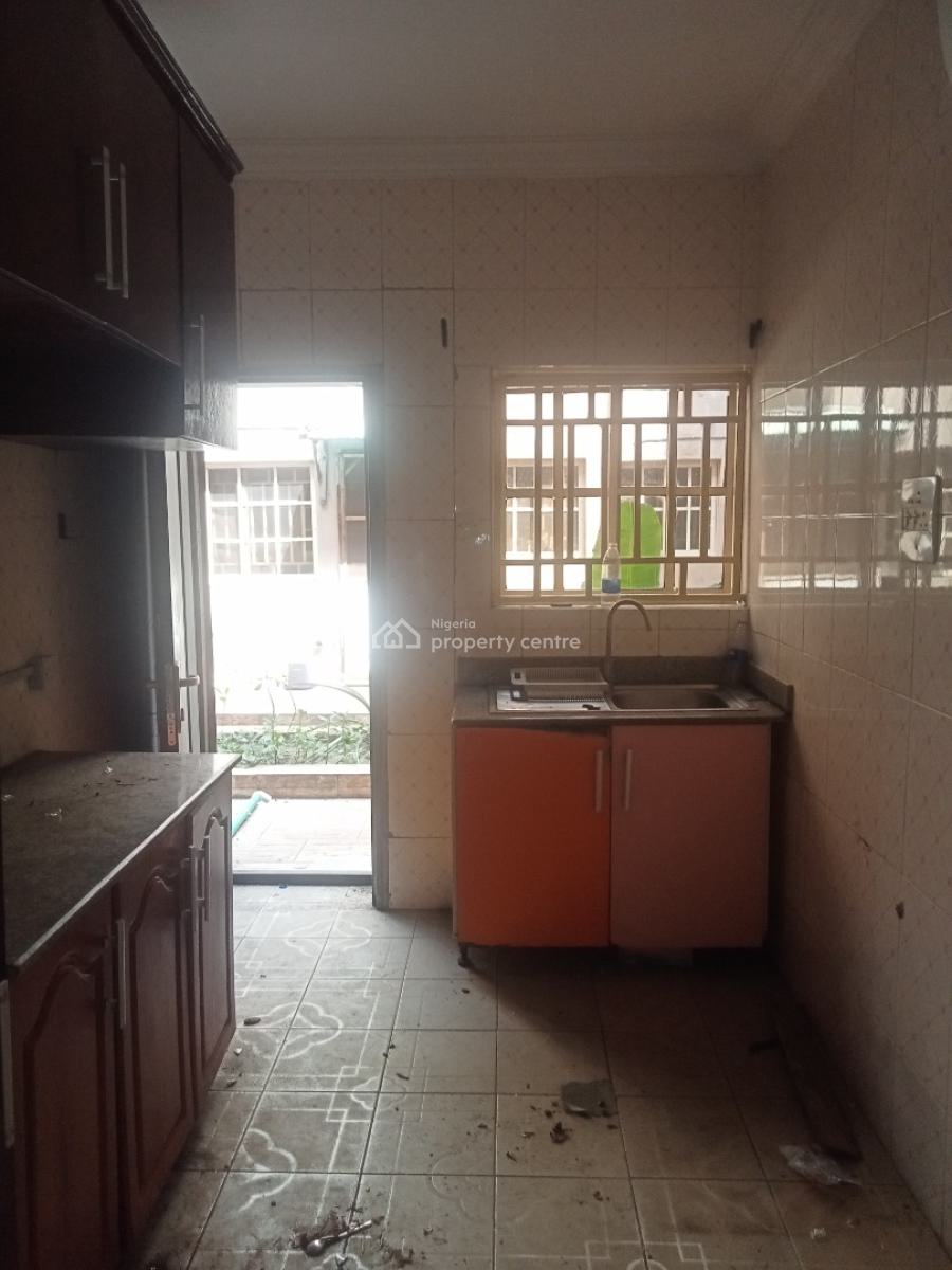 Lovely Ground Floor 3 Bedroom Apartment, Adeniyi Jones, Adeniyi Jones, Ikeja, Lagos, Flat / Apartment for Rent