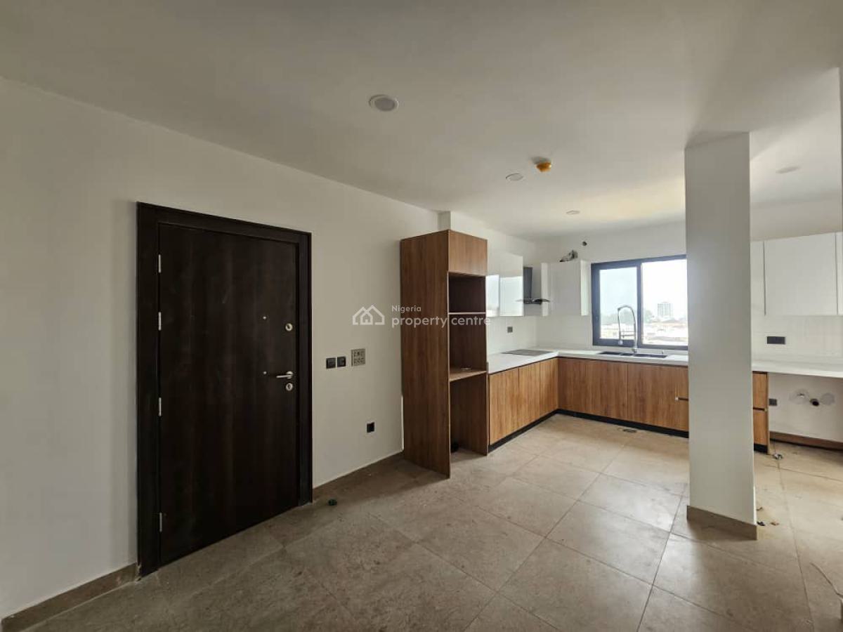 3 Bedroom Penthouse Apartment with 30 Guests Sit Out Terrace, Banana Island Road, Ikoyi, Lagos, Flat / Apartment for Rent