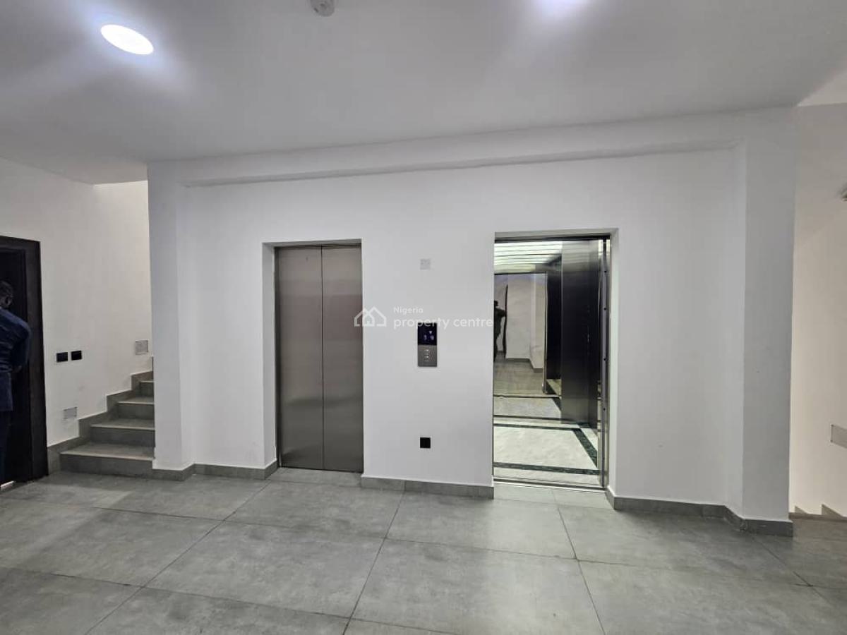 3 Bedroom Penthouse Apartment with 30 Guests Sit Out Terrace, Banana Island Road, Ikoyi, Lagos, Flat / Apartment for Rent