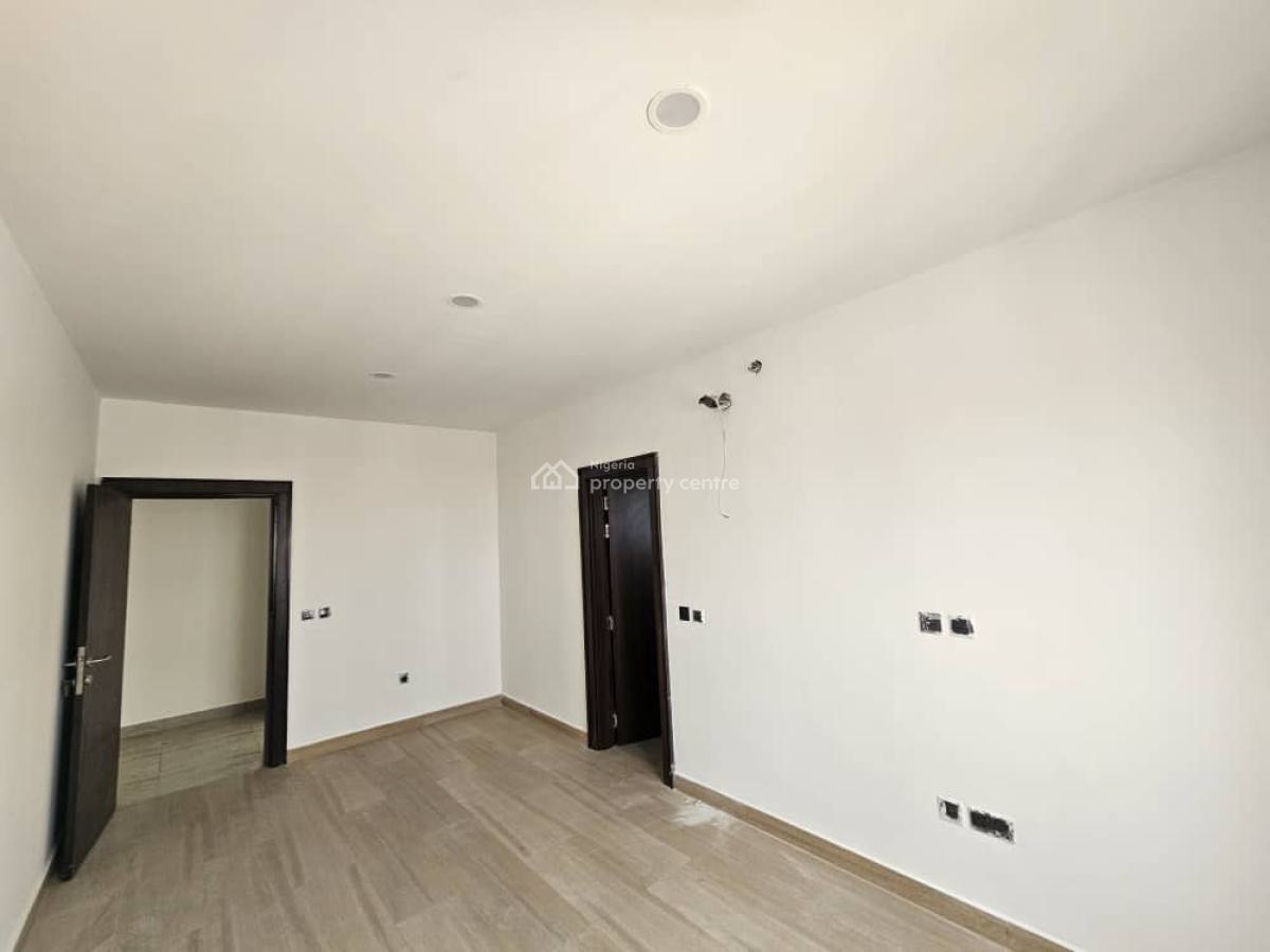 3 Bedroom Penthouse Apartment with 30 Guests Sit Out Terrace, Banana Island Road, Ikoyi, Lagos, Flat / Apartment for Rent