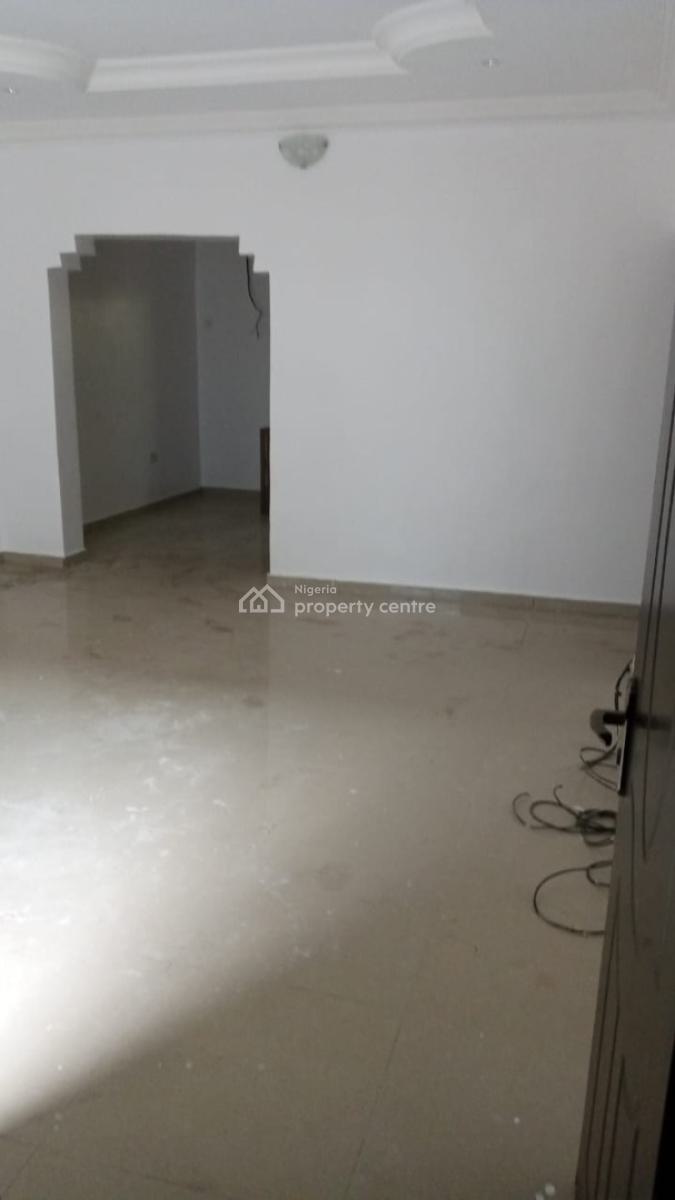 Self Service 3 Bedroom on Ground Floor, Osapa, Lekki, Lagos, Flat / Apartment for Rent
