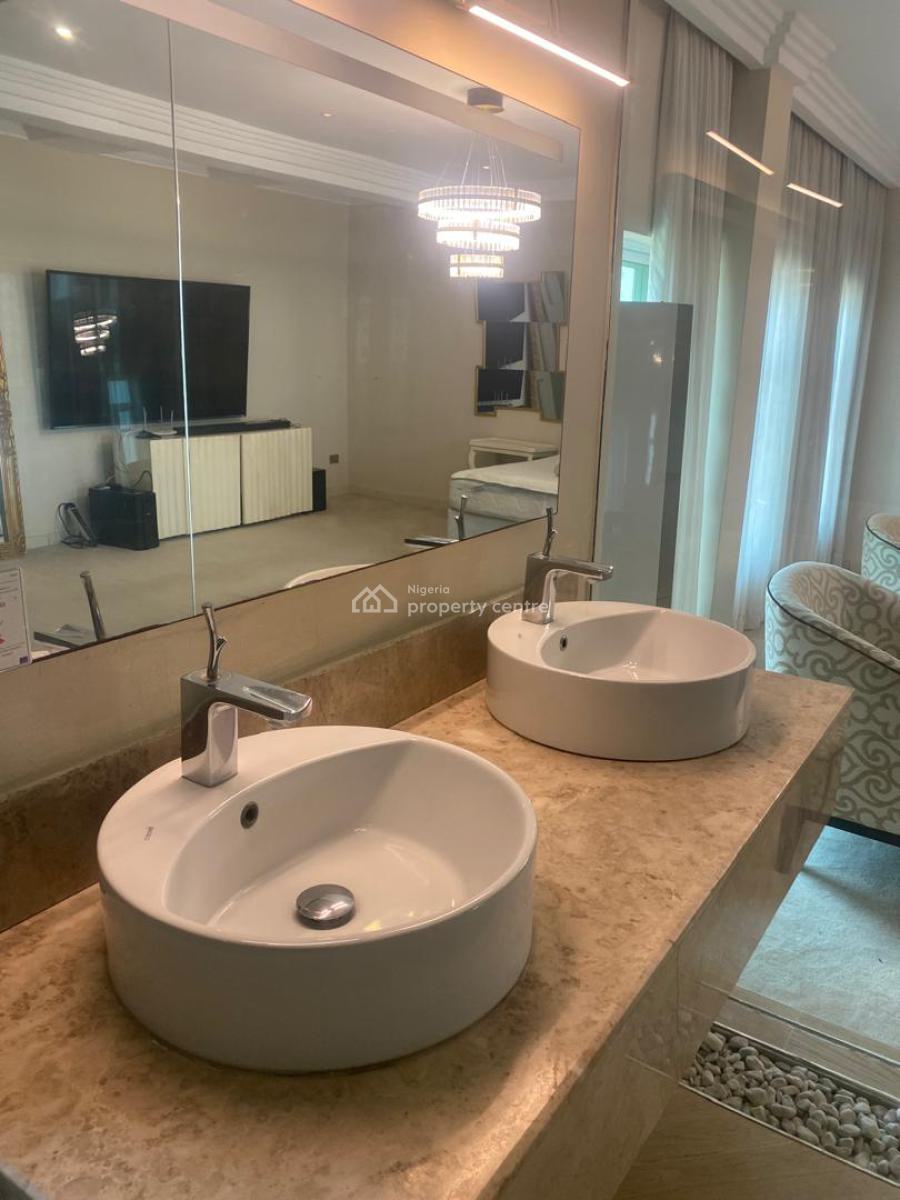 2 Bedroom Apartment with Bq, Elevator,24hrs Light, Security, Parkview, Ikoyi, Lagos, Flat / Apartment for Rent