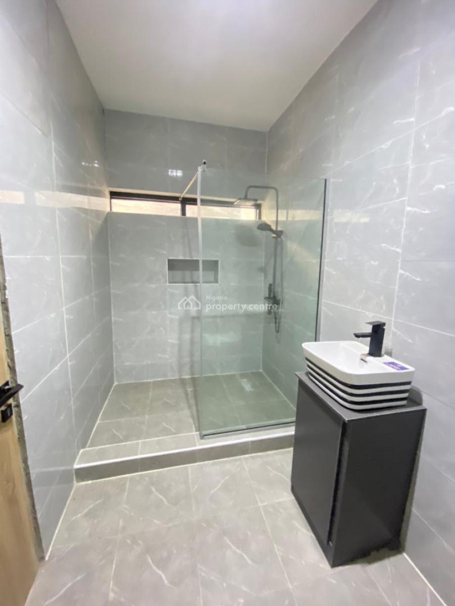 4 Bedroom, Ikota, Lekki, Lagos, Terraced Duplex for Sale