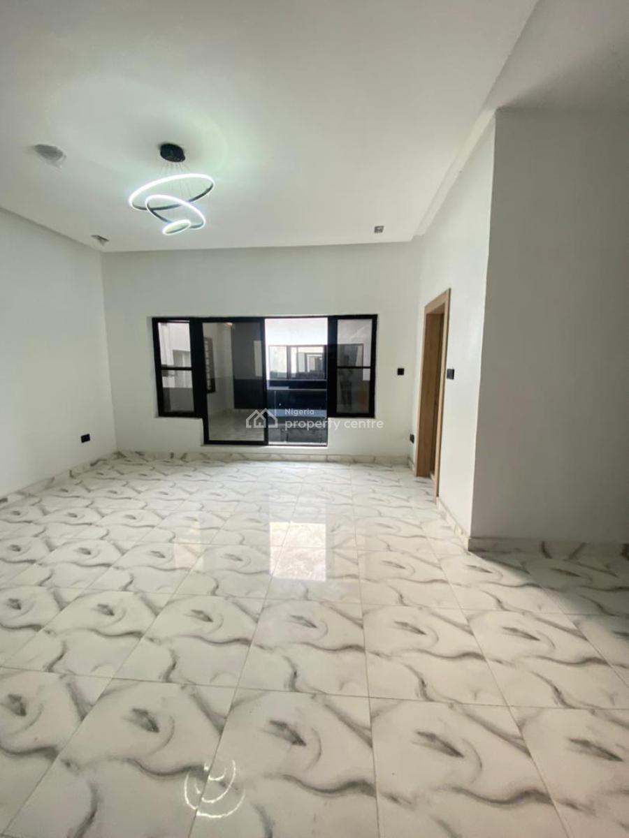 4 Bedroom, Ikota, Lekki, Lagos, Terraced Duplex for Sale