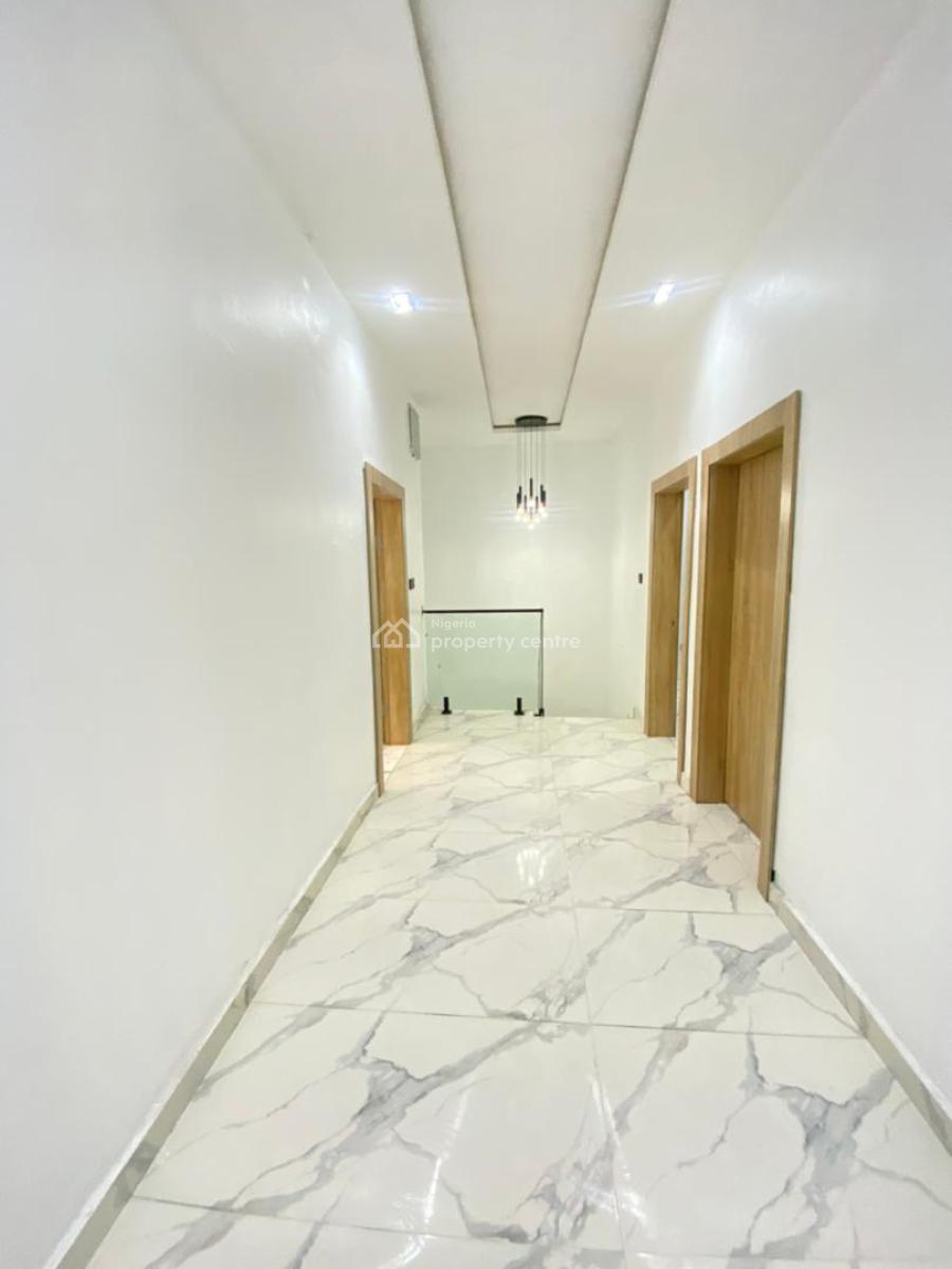 4 Bedroom, Ikota, Lekki, Lagos, Terraced Duplex for Sale