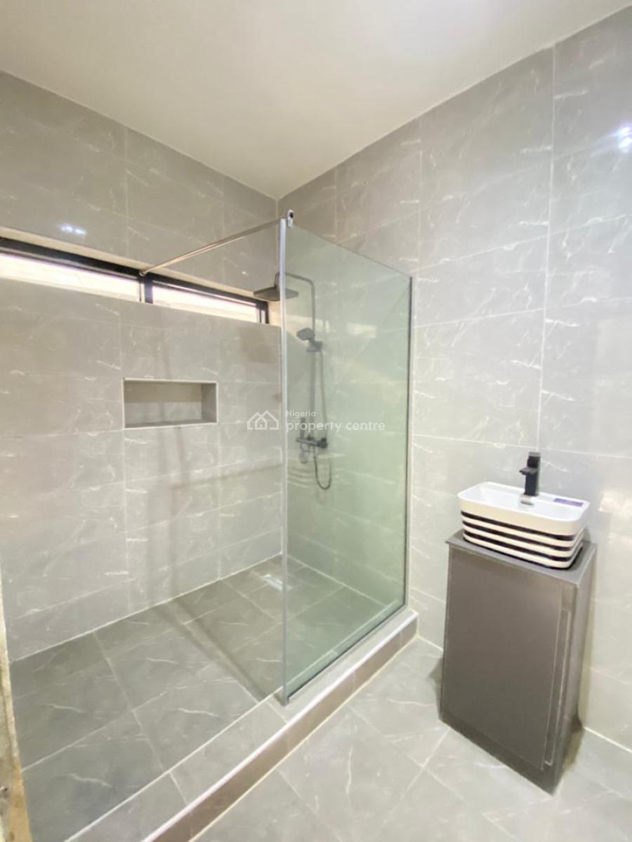 4 Bedroom, Ikota, Lekki, Lagos, Terraced Duplex for Sale