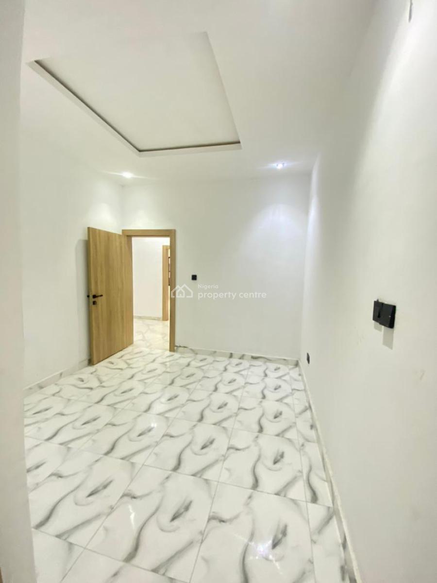 4 Bedroom, Ikota, Lekki, Lagos, Terraced Duplex for Sale
