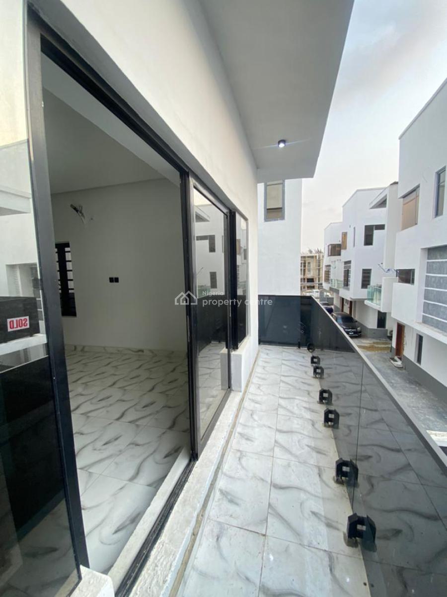 4 Bedroom, Ikota, Lekki, Lagos, Terraced Duplex for Sale