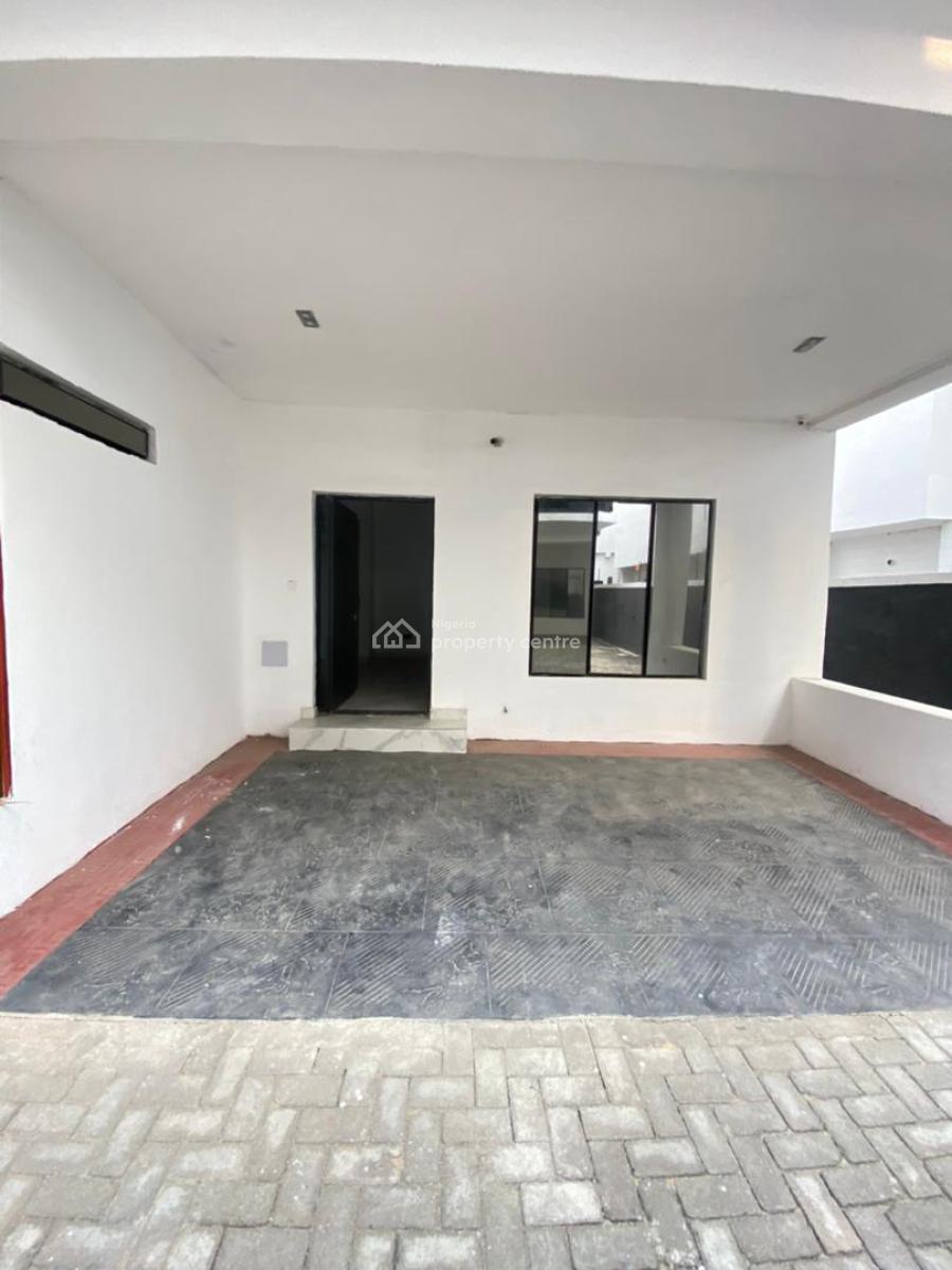 4 Bedroom, Ikota, Lekki, Lagos, Terraced Duplex for Sale