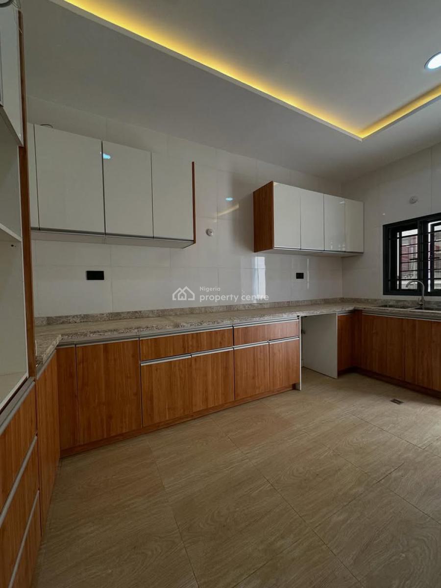 Pristine 4 Bedroom Terrace Duplex with 2 Living Room and a Bq, Jahi, Abuja, Terraced Duplex for Sale