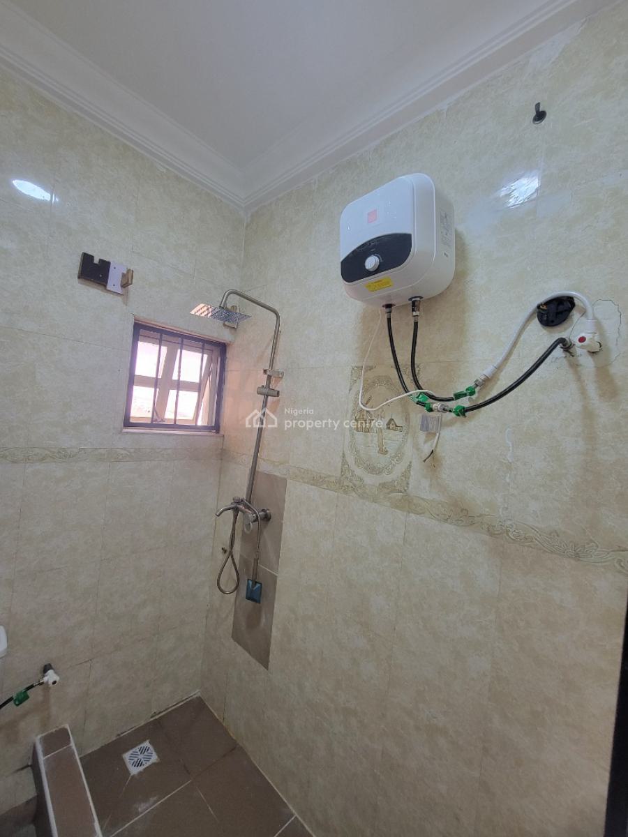 5 Bedroom Terrace Available, Ajiran Mews, Agungi, Lekki, Lagos, Terraced Duplex for Rent