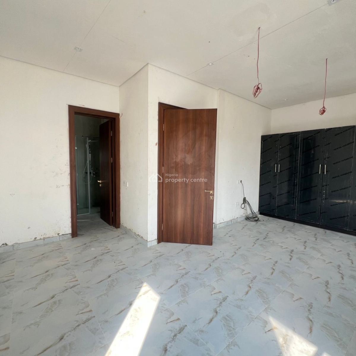 4 Bedroom Semi Duplex with 1 Room Bq, Lekki Phase 1, Lekki, Lagos, House for Sale