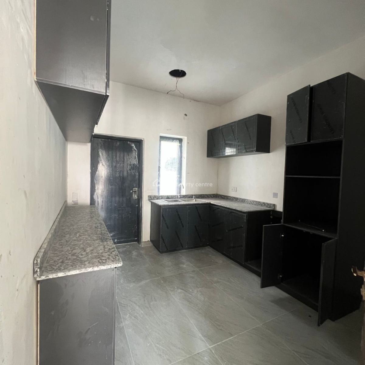 4 Bedroom Semi Duplex with 1 Room Bq, Lekki Phase 1, Lekki, Lagos, House for Sale