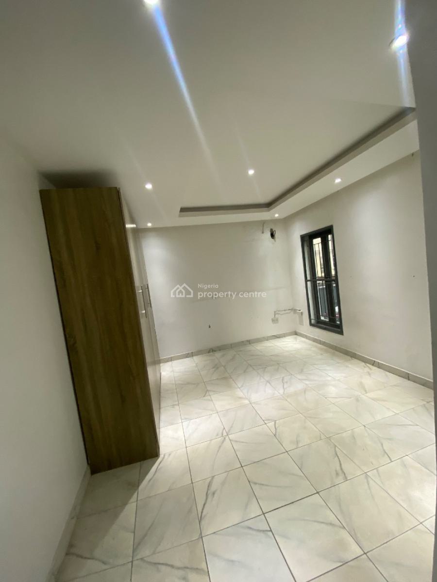 Tastefully Finished 5 Bedroom Semi Detached with Two Room Bq, Ikeja Gra, Ikeja Gra, Ikeja, Lagos, Semi-detached Duplex for Rent