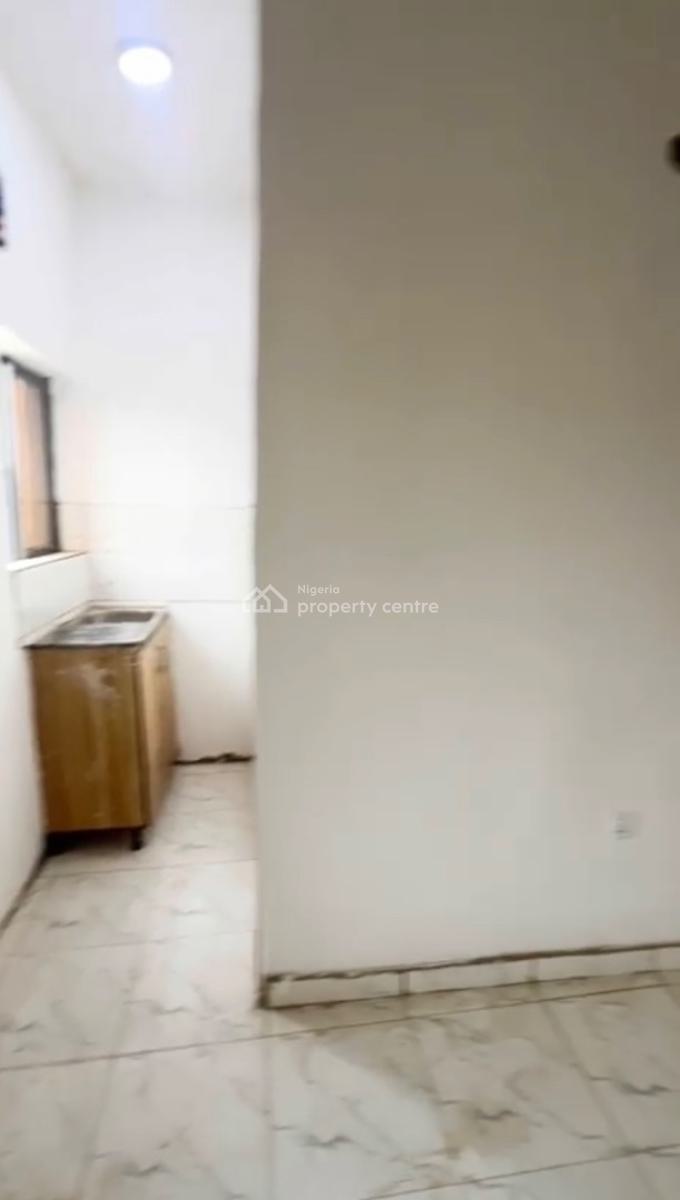 Nicely Built Mini Flat, Pedro, Gbagada, Lagos, Mini Flat (room and Parlour) for Rent