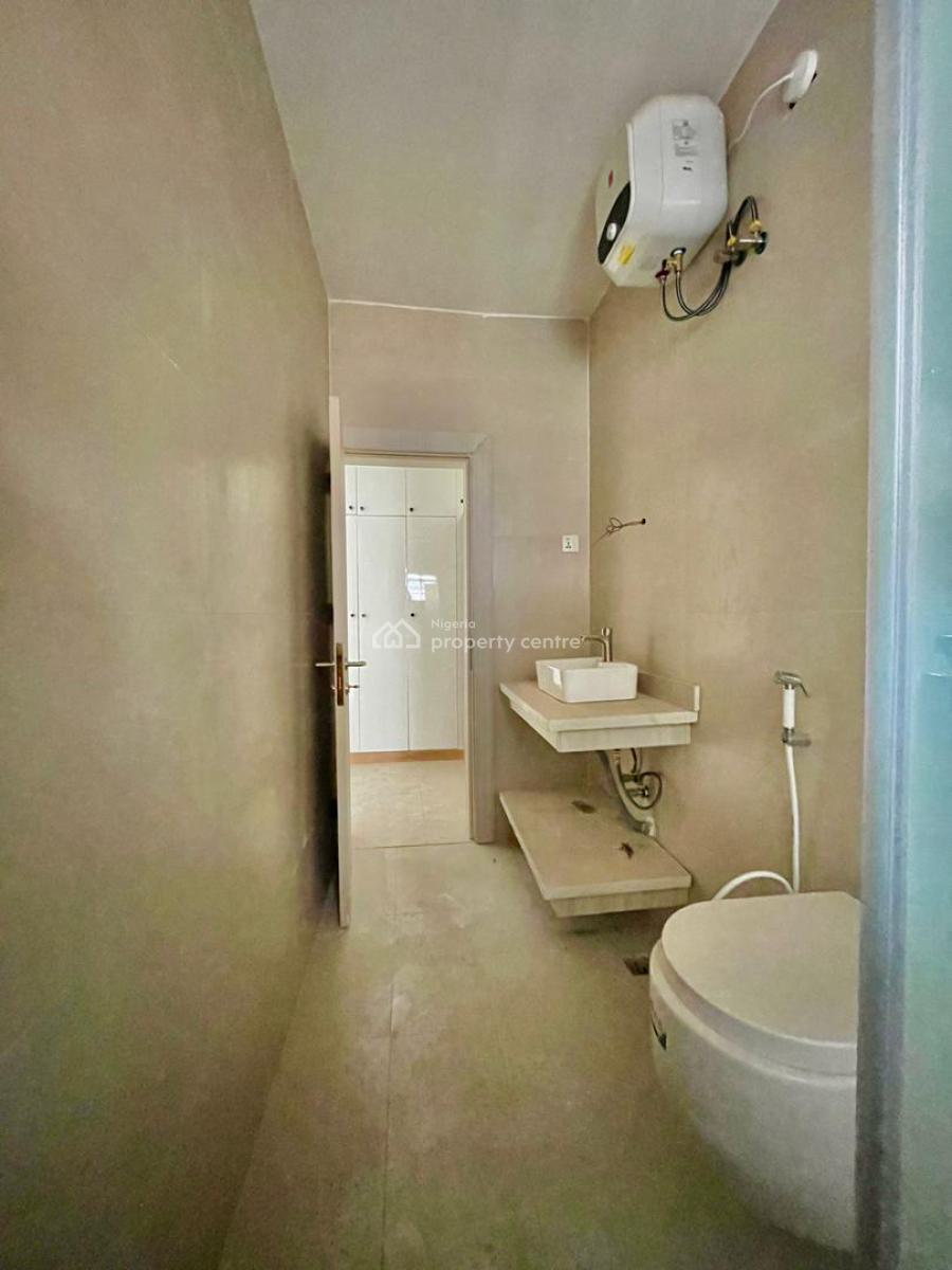 Semi-detached Four (4) Bedroom Duplex, Karmo, Abuja, Semi-detached Duplex for Rent