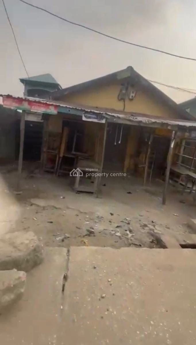 Standard Bungalow, Akoka, Yaba, Lagos, House for Sale