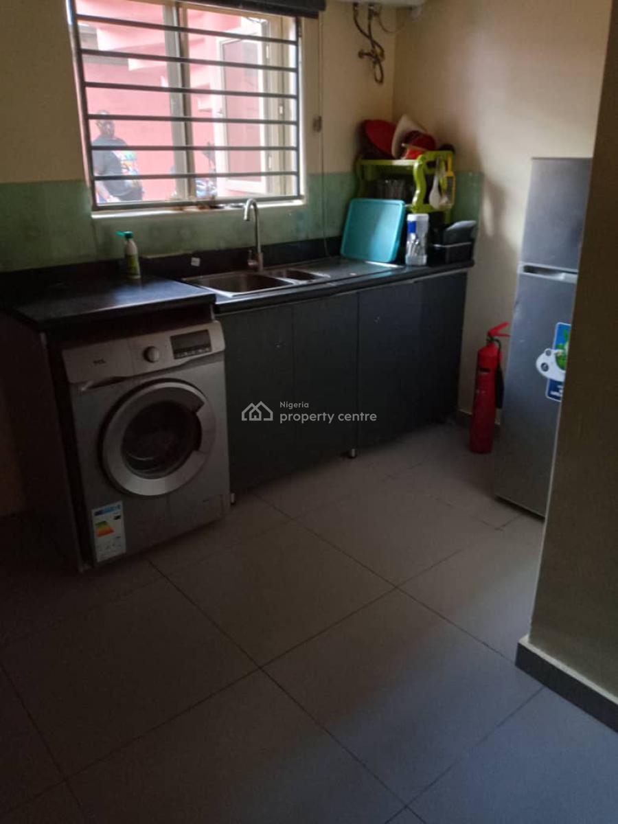 Furnished 3 Bedroom Flat with a Room Bq, Off Fola Osibo, Lekki Phase 1, Lekki, Lagos, Flat / Apartment for Rent
