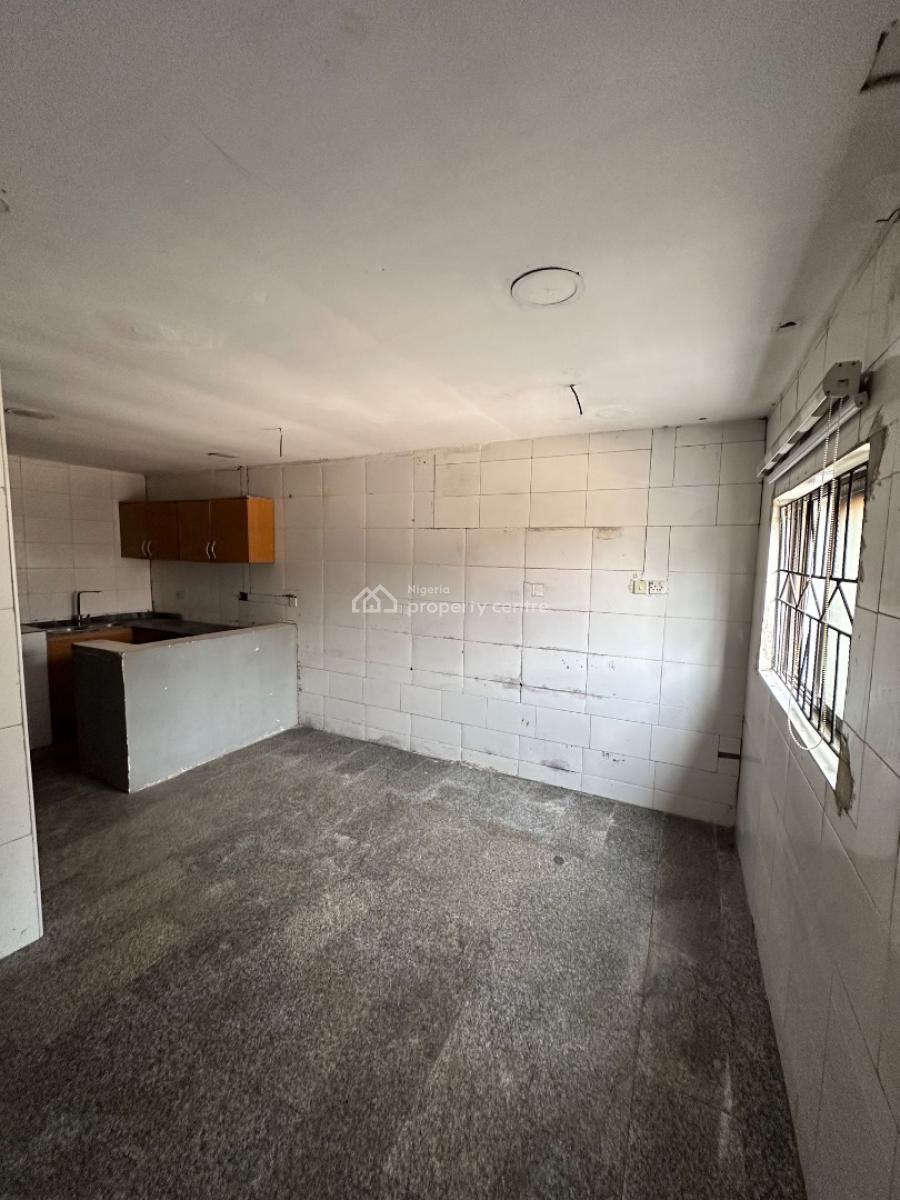 Luxury Room Self Contain, Abraham Adesanya Axis, Ajah, Lagos, Self Contain (single Rooms) for Rent