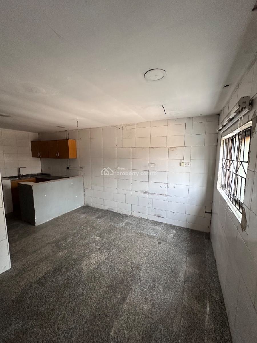 Luxury Room Self Contain, Abraham Adesanya Axis, Ajah, Lagos, Self Contain (single Rooms) for Rent