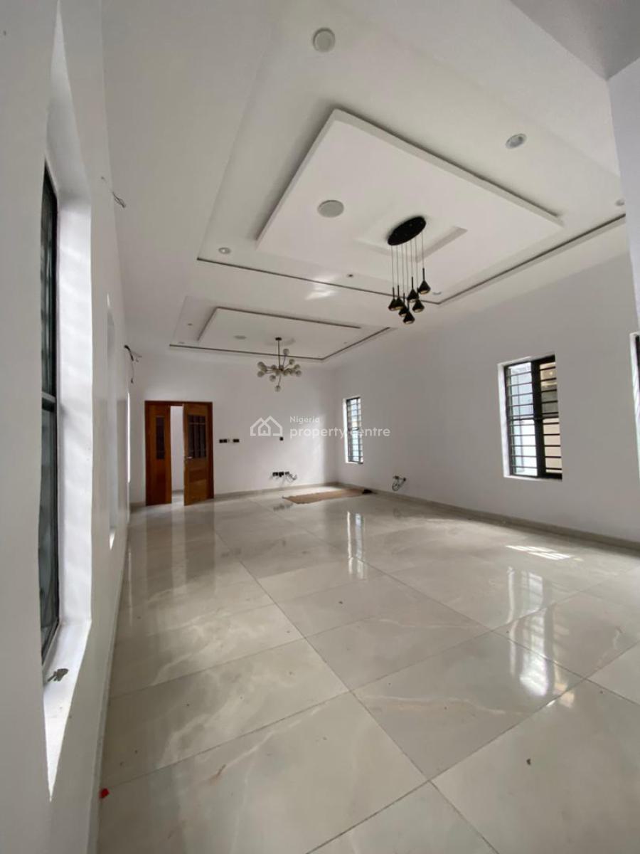 Spacious 5 Bedroom Fully Detached Duplex with Bq, Chevron, Lekki, Lagos, Detached Duplex for Sale