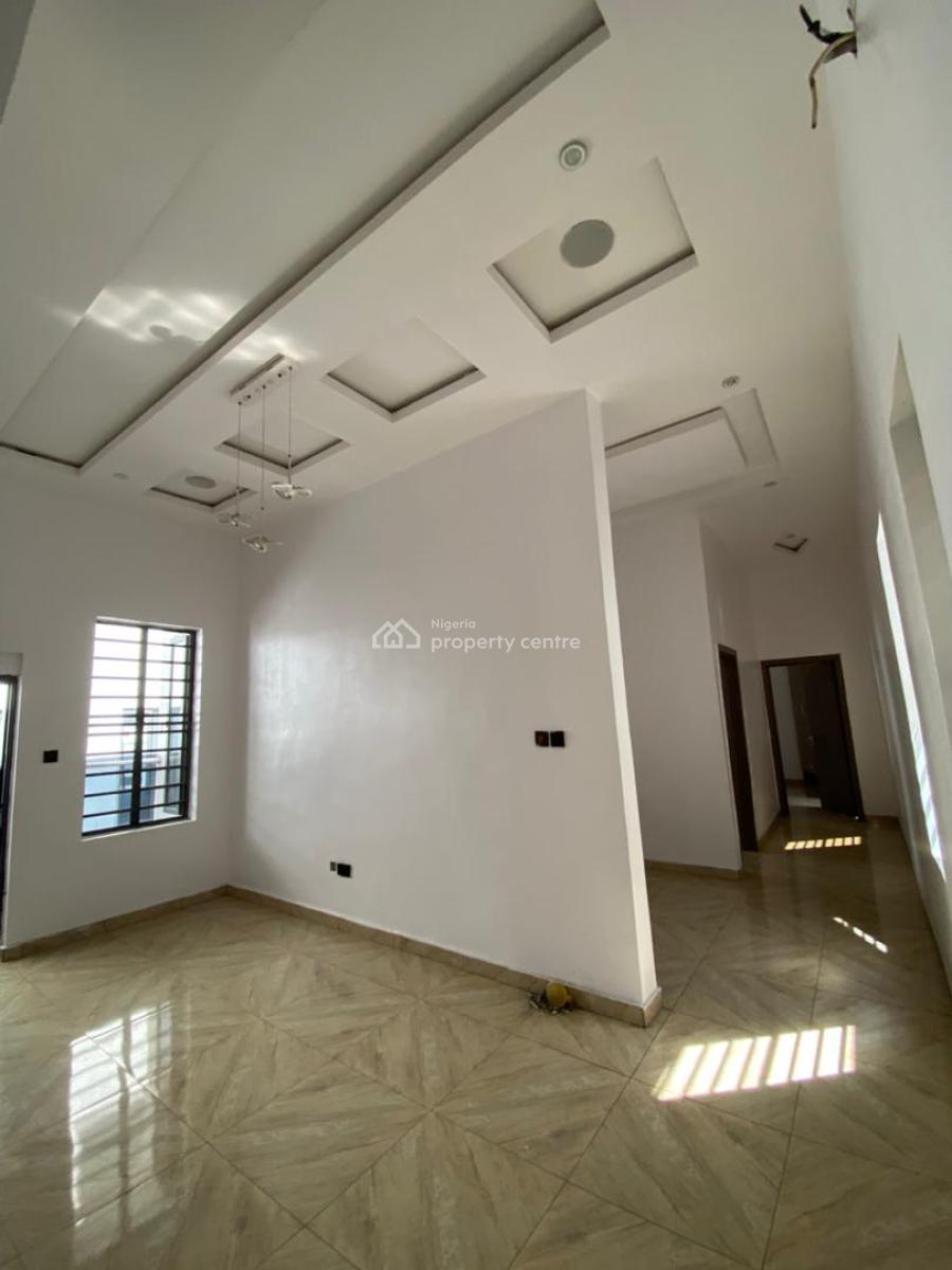 Spacious 5 Bedroom Fully Detached Duplex with Bq, Chevron, Lekki, Lagos, Detached Duplex for Sale