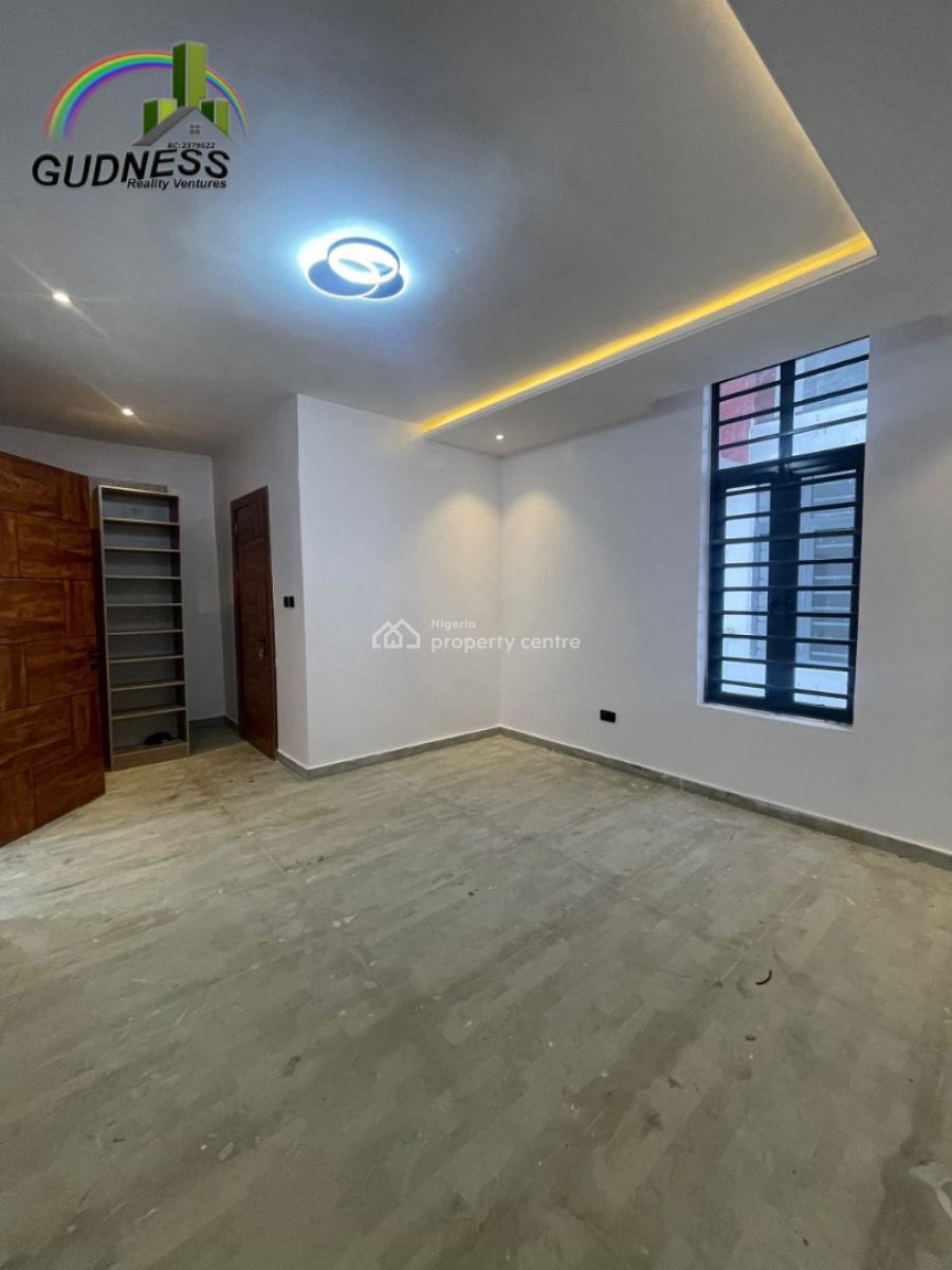 Brand New 5 Bedroom Fully Detached with Bq, Lekki Phase 1, Lekki, Lagos, Flat / Apartment for Sale