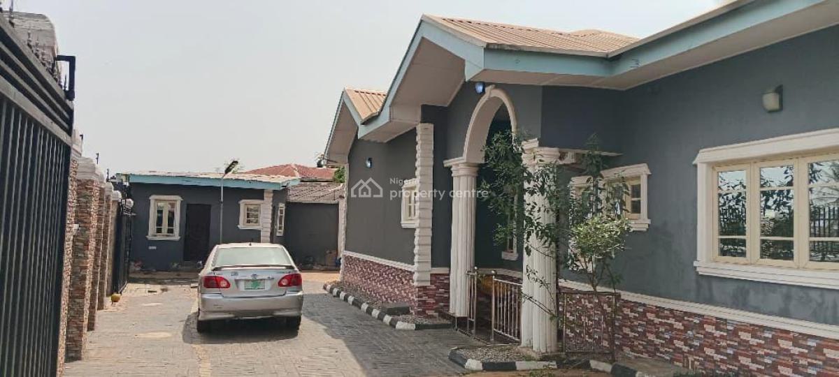 Spacious 5 Bedroom Detached Bungalow, Adebisi Layout, Nnpc Area, Apata, Ibadan, Oyo, Detached Bungalow for Sale