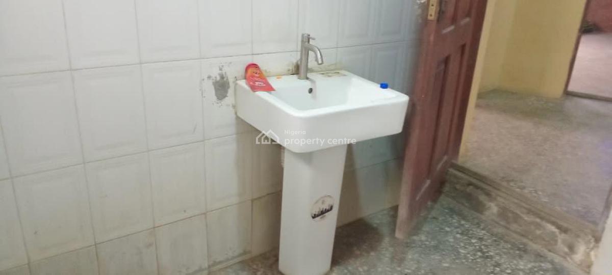 Spacious 5 Bedroom Detached Bungalow, Adebisi Layout, Nnpc Area, Apata, Ibadan, Oyo, Detached Bungalow for Sale