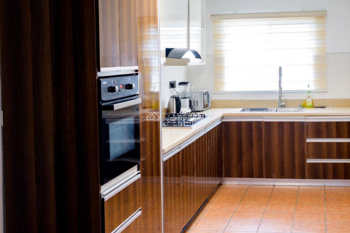 Standard Furnished 3 Bedroom Flat, Oniru Estate, Victoria Island (vi), Lagos, Flat / Apartment for Rent