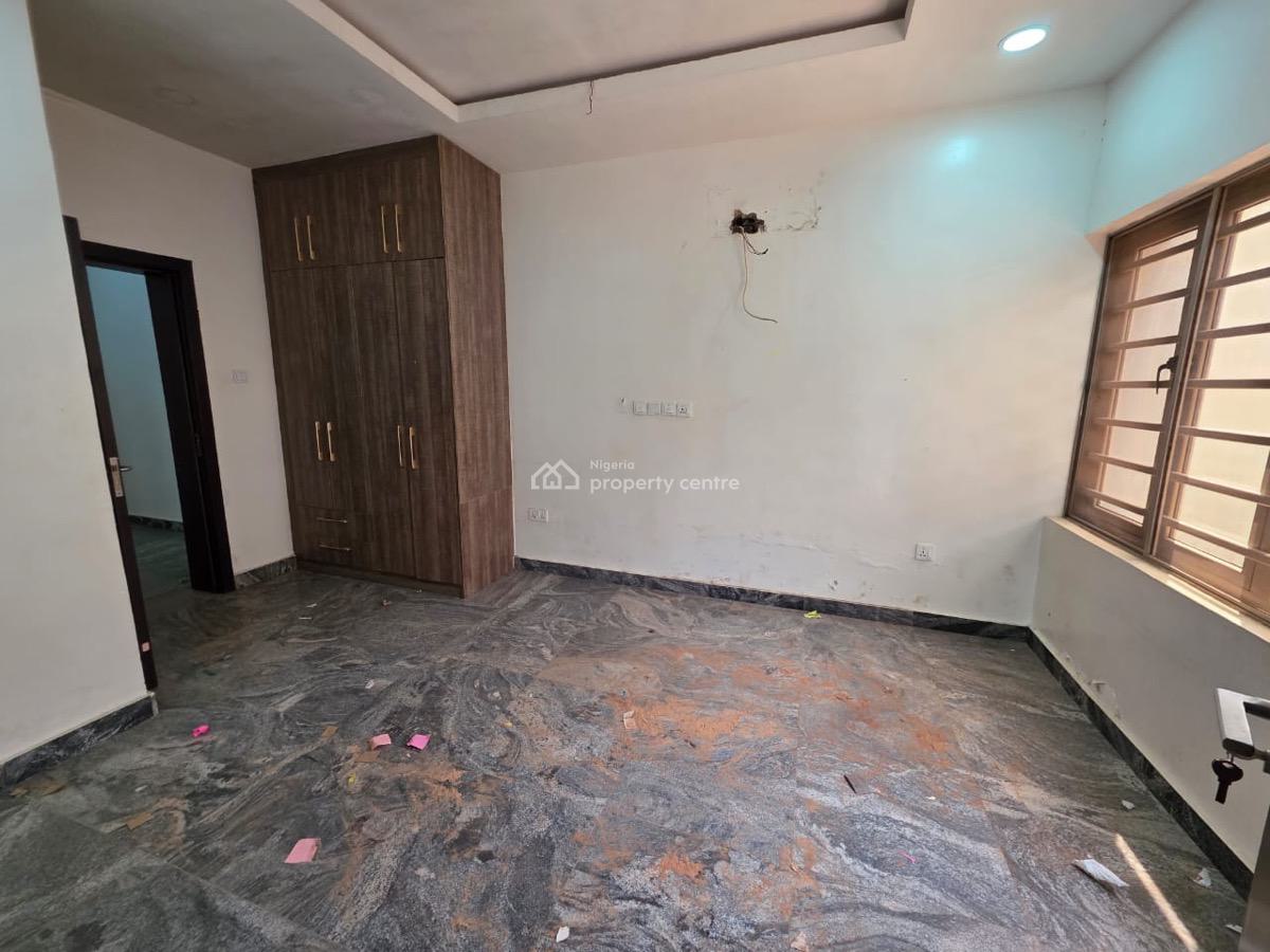 Beautiful 3 Bedroom Spacious & Serviced Apartment,bq, Tarred Road, Serene Neighborhood By American International School, Durumi, Abuja, Flat / Apartment for Rent