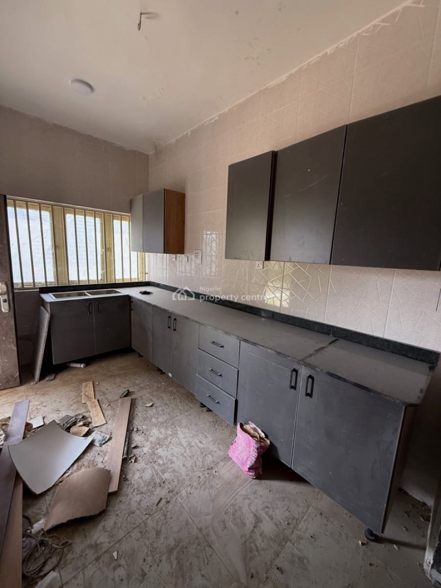 Brand New 7 Units of 3 Bedrooms Spacious Terrace Duplex, Bq, C of O, Katampe Extension, Katampe, Abuja, Flat / Apartment for Sale