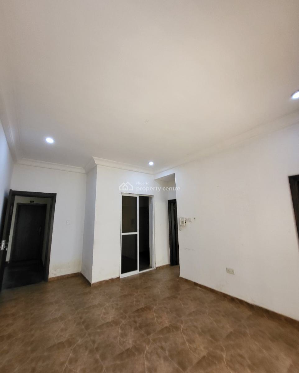 Luxurious Massive 1 Bedroom Flat, By Reno Hotel, Katampe, Abuja, Flat / Apartment for Rent