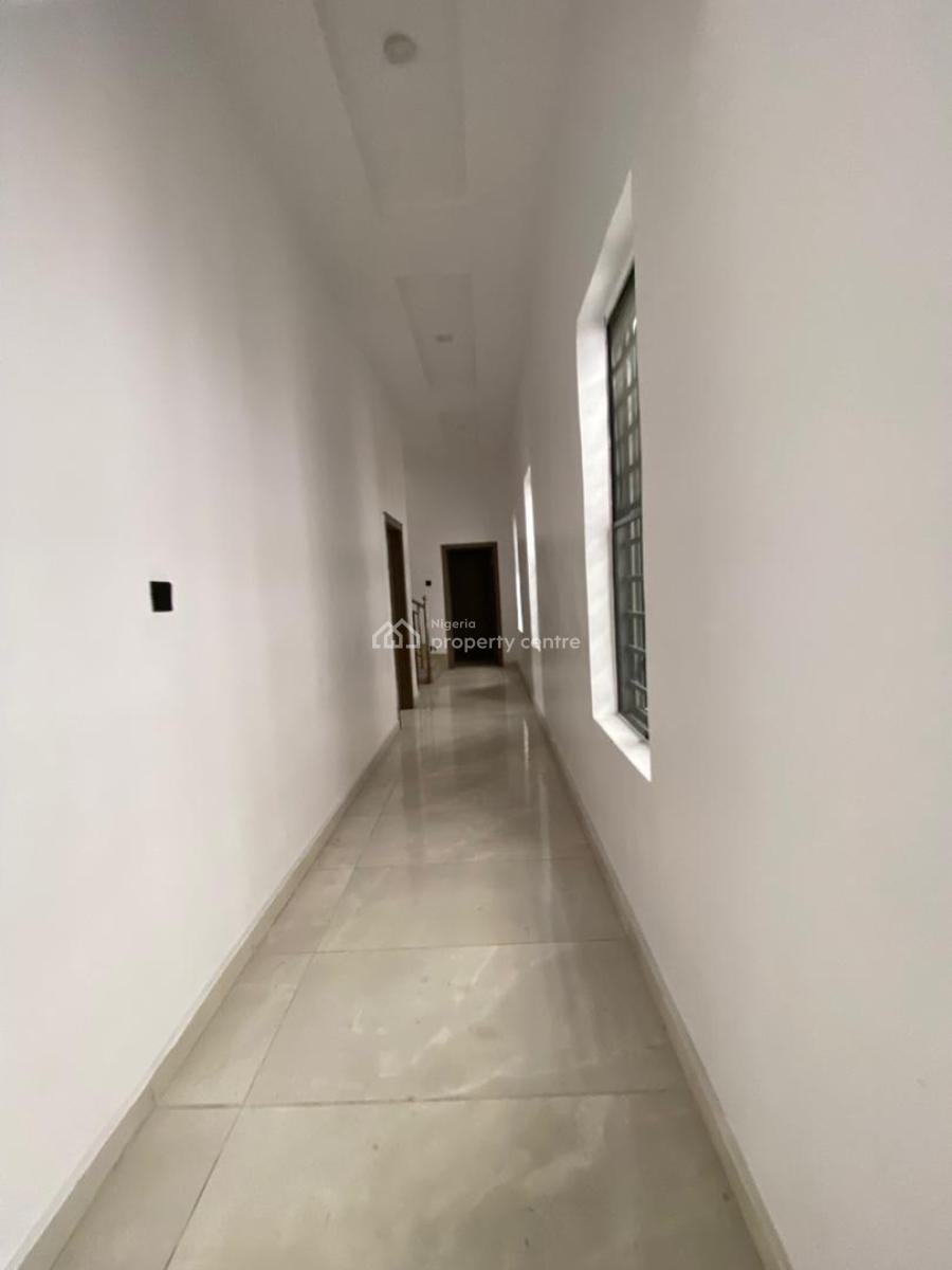 Spacious 5 Bedroom Fully Detached Duplex with Bq, Chevron Alternative, Lekki Phase 2, Lekki, Lagos, Detached Duplex for Sale