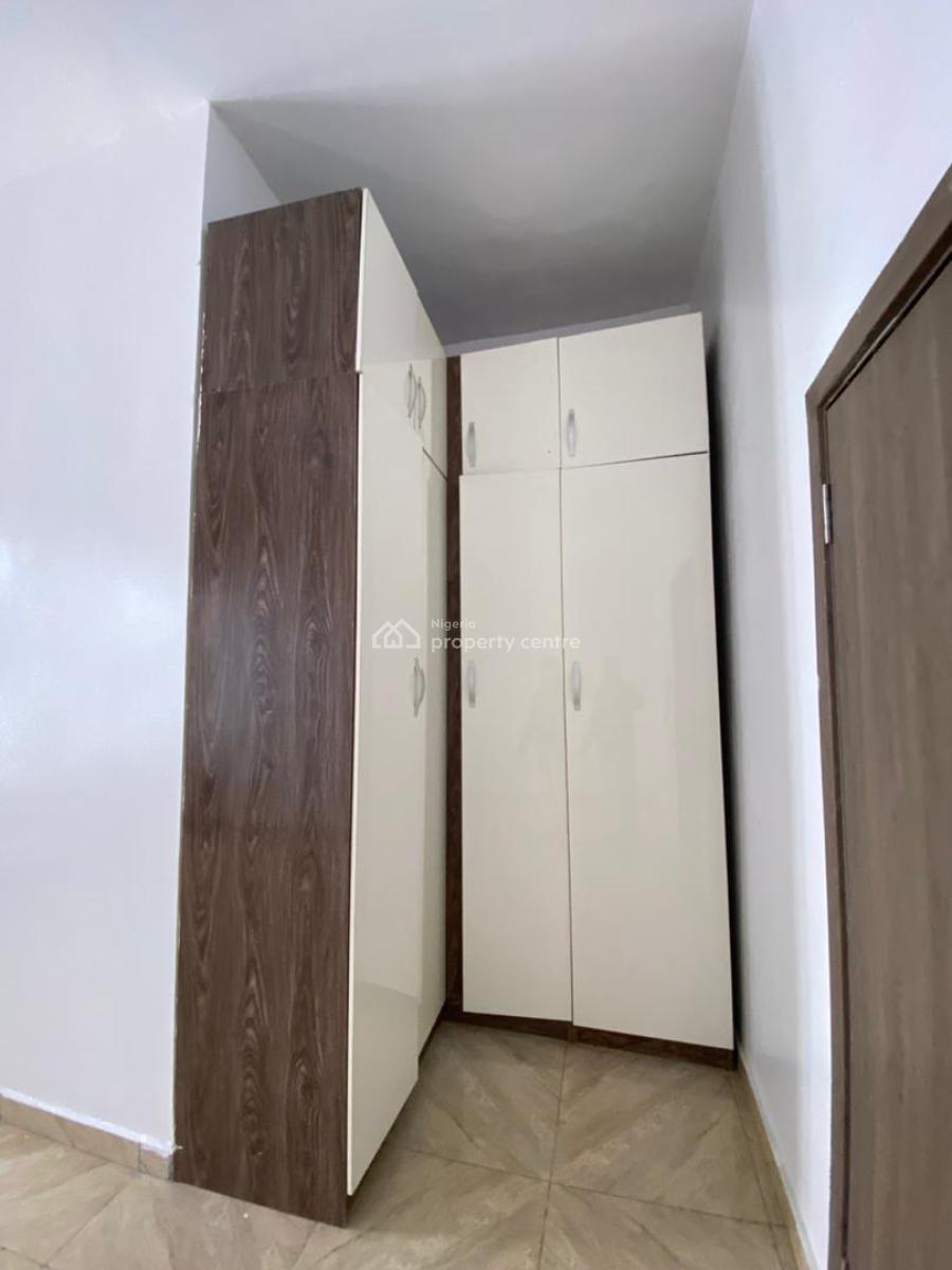 Spacious 5 Bedroom Fully Detached Duplex with Bq, Chevron Alternative, Lekki Phase 2, Lekki, Lagos, Detached Duplex for Sale