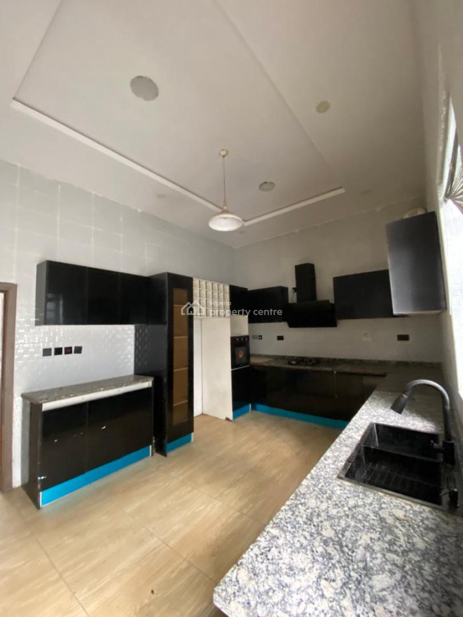 Spacious 5 Bedroom Fully Detached Duplex with Bq, Chevron Alternative, Lekki Phase 2, Lekki, Lagos, Detached Duplex for Sale